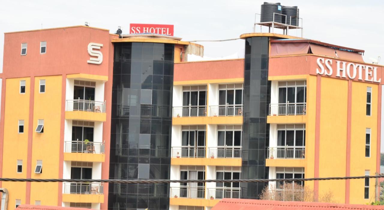 Ss Hotel Kampala Esterno foto